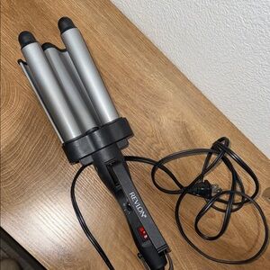 Revlon Triple Barrel Silver Hair Styler